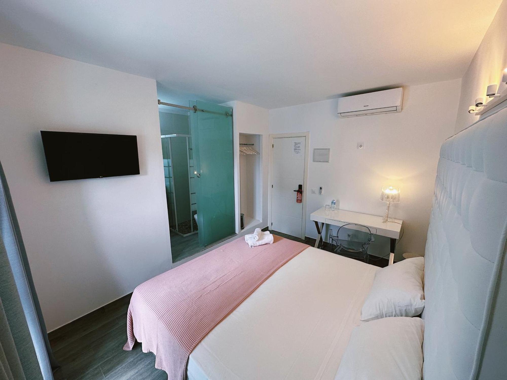 Bhc Boutique Hostal Cala Millor Кала Милор Екстериор снимка